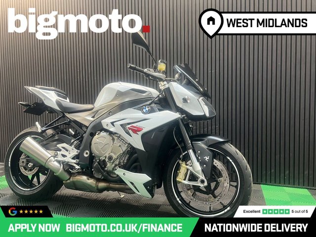 View our BMW S 1000 R
