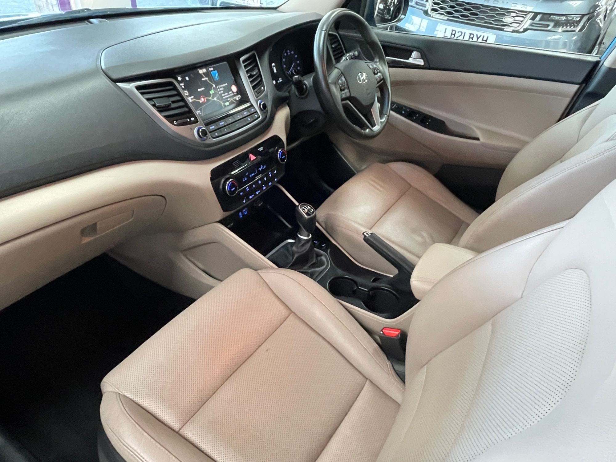 USED 2015 65 HYUNDAI TUCSON 2.0 CRDi Premium SUV 5dr Diesel Manual 4WD Euro 6 (136 ps) 