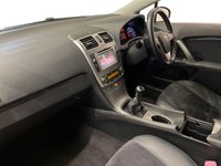 USED 2015 15 TOYOTA AVENSIS 2.0 D-4D Icon Business Edition Tourer 5dr Diesel Manual Euro 5 (126 ps) Sat Nav
