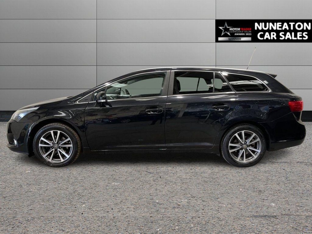 USED 2015 15 TOYOTA AVENSIS 2.0 D-4D Icon Business Edition Tourer 5dr Diesel Manual Euro 5 (126 ps) Sat Nav