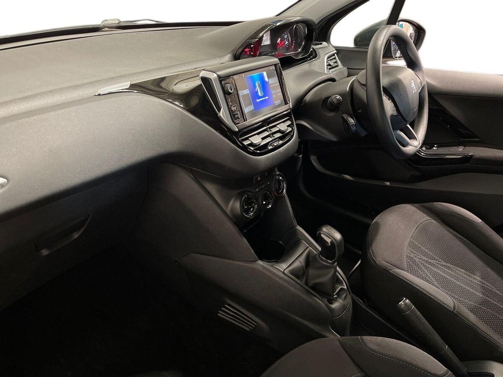 USED 2013 63 PEUGEOT 208 1.2 VTi Active Hatchback 5dr Petrol Manual Euro 5 (82 ps) DAB RADIO