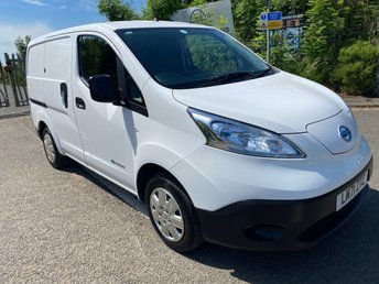 View our NISSAN e-NV200