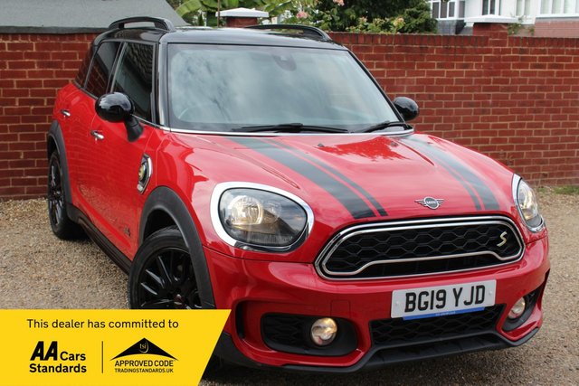 View our MINI COUNTRYMAN