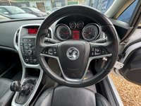 USED 2012 62 VAUXHALL ASTRA 2.0 CDTi ecoFLEX SRi Hatchback 5dr Diesel Manual Euro 5 (s/s) (165 ps) Aircon/Heated Seats
