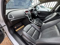 USED 2012 62 VAUXHALL ASTRA 2.0 CDTi ecoFLEX SRi Hatchback 5dr Diesel Manual Euro 5 (s/s) (165 ps) Aircon/Heated Seats