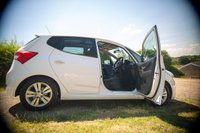 USED 2011 61 HYUNDAI IX20 1.4 Style Hatchback 5dr Petrol Manual Euro 5 (s/s) (90 bhp) Electric Glass Panoramic Roof