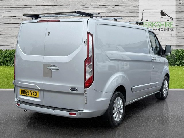 View our FORD TRANSIT CUSTOM