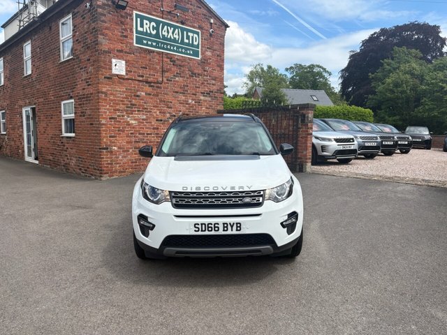View our LAND ROVER DISCOVERY SPORT
