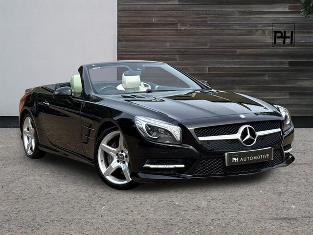 View our Mercedes-Benz Sl 3.0 SL400 AMG Sport Convertible 2dr Petrol G-Tronic Euro 6 (s/s) (333 ps)