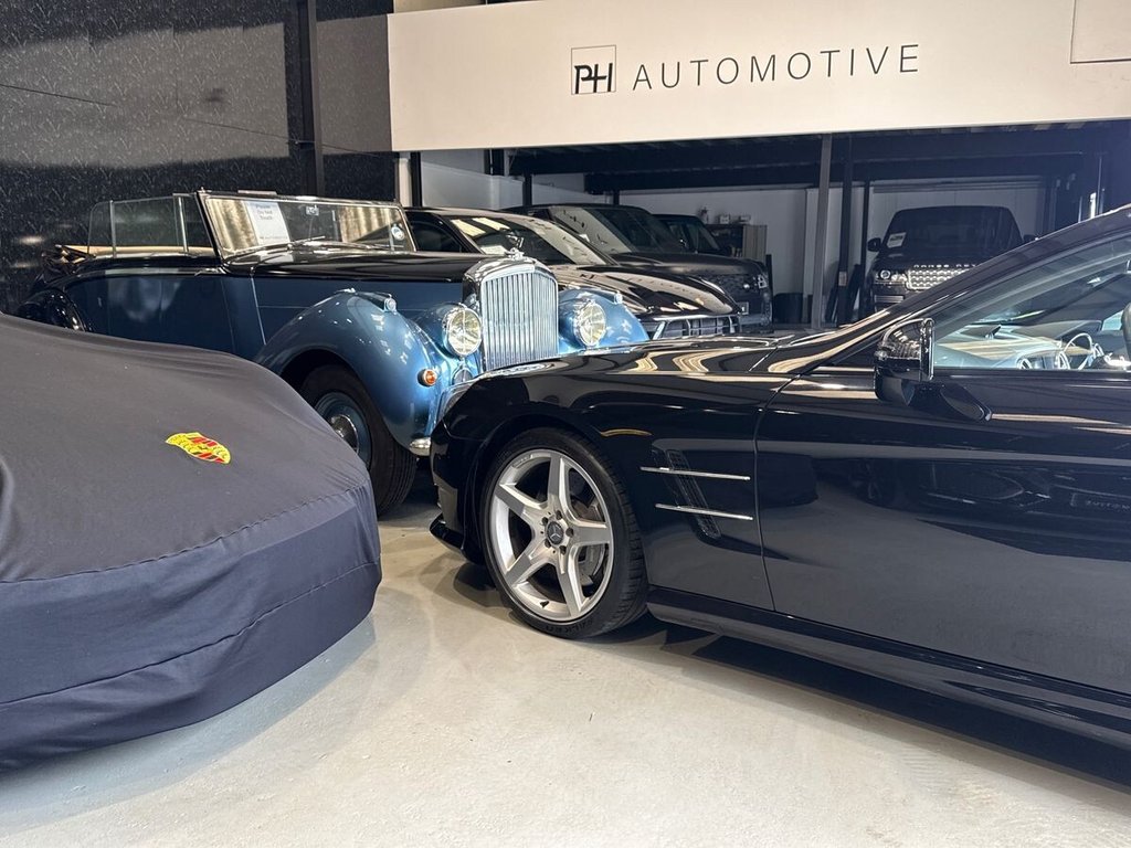 USED 2014 02 MERCEDES-BENZ SL 3.0 SL400 AMG Sport Convertible 2dr Petrol G-Tronic Euro 6 (s/s) (333 ps) GLASS ROOF|NAPPA LEATHER|HK