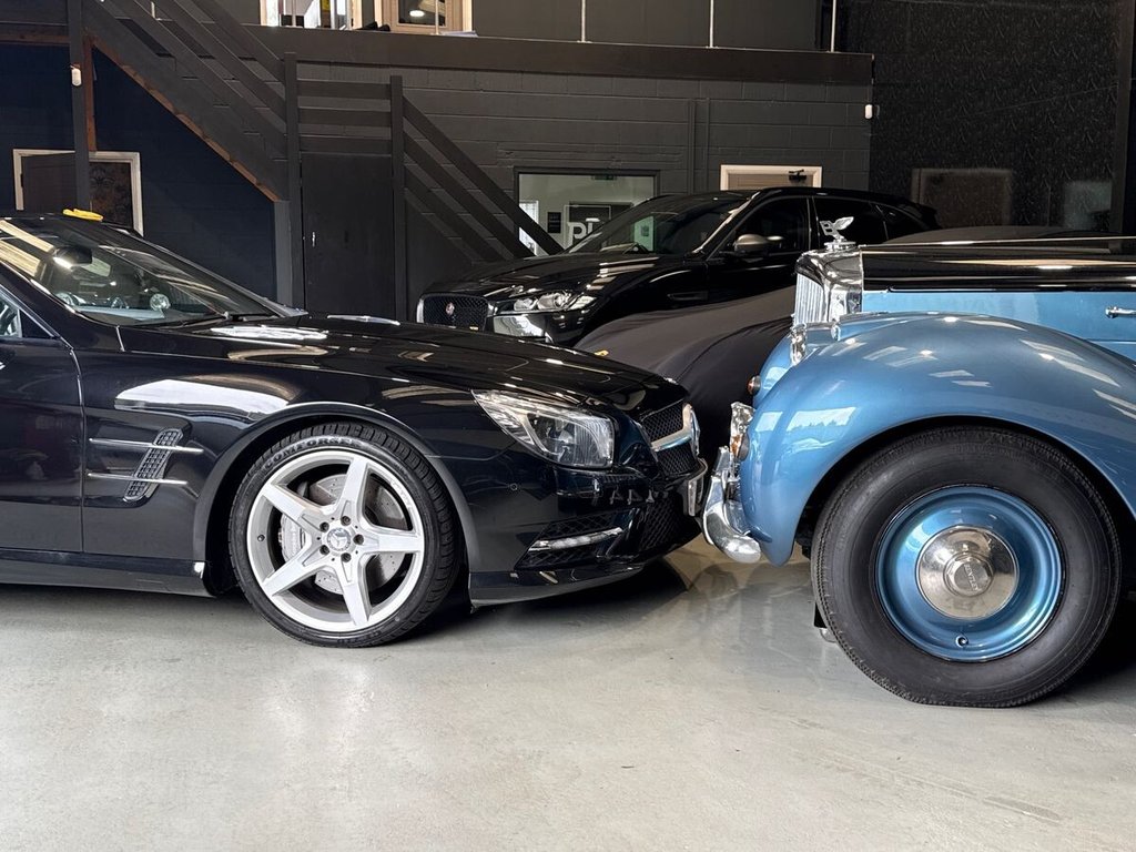 USED 2014 02 MERCEDES-BENZ SL 3.0 SL400 AMG Sport Convertible 2dr Petrol G-Tronic Euro 6 (s/s) (333 ps) GLASS ROOF|NAPPA LEATHER|HK