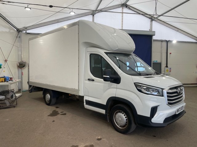View our MAXUS DELIVER 9
