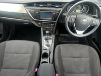 USED 2015 15 TOYOTA AURIS 1.6 V-Matic Icon Hatchback 5dr Petrol Multidrive S Euro 5 (132 ps) VERY LOW MILES + AUTOMATIC + 2 KEYS + NATIONWIDE DELIVERY