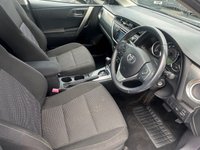 USED 2015 15 TOYOTA AURIS 1.6 V-Matic Icon Hatchback 5dr Petrol Multidrive S Euro 5 (132 ps) VERY LOW MILES + AUTOMATIC + 2 KEYS + NATIONWIDE DELIVERY