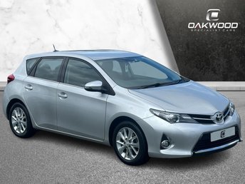 2015 TOYOTA AURIS 1.6 V-Matic Icon Hatchback 5dr Petrol Multidrive S Euro 5 (132 ps) &pound;10995.00
