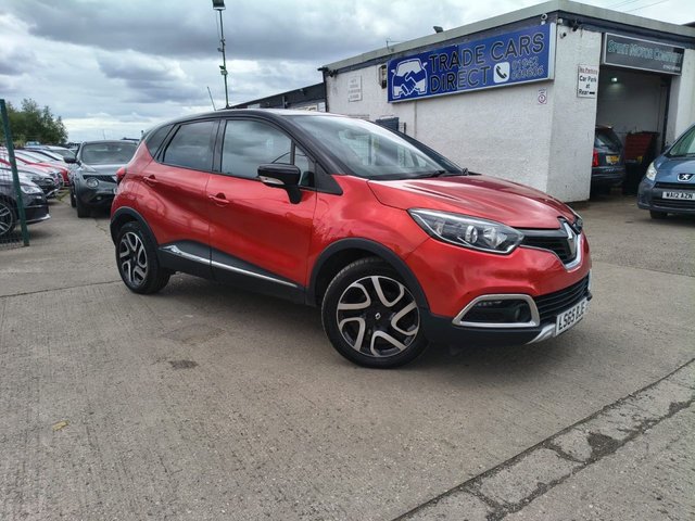 View our RENAULT CAPTUR
