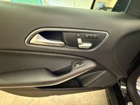 USED 2016 16 MERCEDES-BENZ GLA 2.1 GLA200d AMG Line Panoramic (Premium Plus) SUV 5 Door Diesel 7G-DCT Euro 6 (s/s) (136 ps) PANORAMIC SUNROOF &pound;1,070 OF EXTRAS
