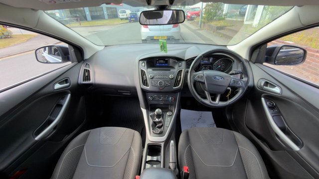 View our FORD FOCUS