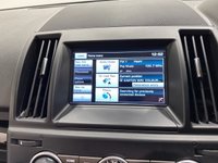 USED 2014 14 LAND ROVER FREELANDER 2 2.2 SD4 HSE Lux SUV 5dr Diesel CommandShift 4WD Euro 5 (190 ps) Hosting a generous specification SD4 HSE LUX Commandshift 4wd at Alpha Cars