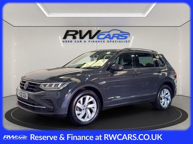 View our Volkswagen Tiguan 1.5 TSI Life SUV 5dr Petrol Manual Euro 6 (s/s) (150 ps)