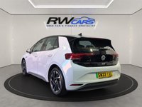 USED 2022 22 VOLKSWAGEN ID.3 Pro 58kWh Life Hatchback 5dr Electric Auto (145 ps) 