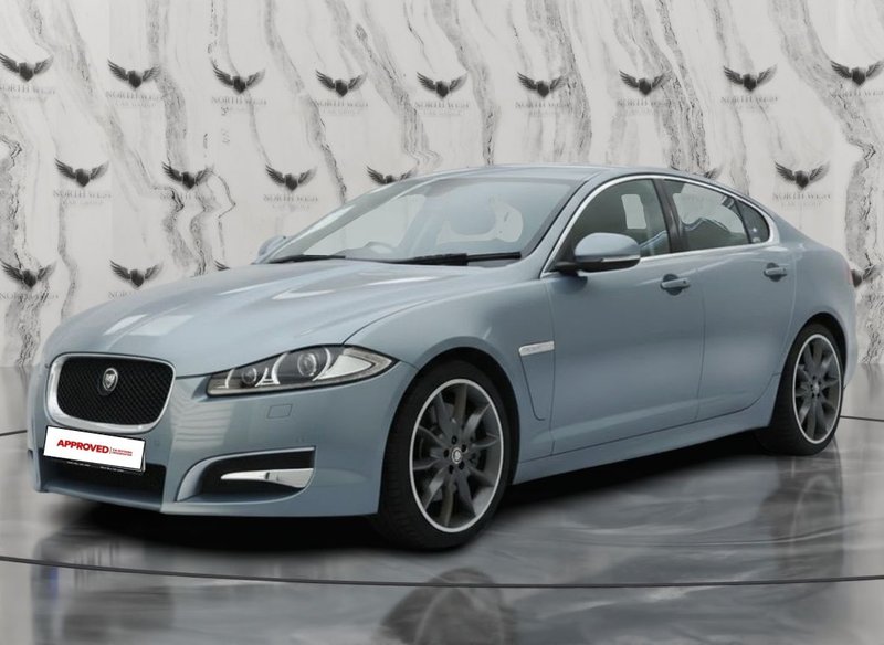 2013 Jaguar XF in grey — photo 2 of 14