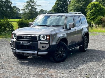 View our TOYOTA LAND CRUISER