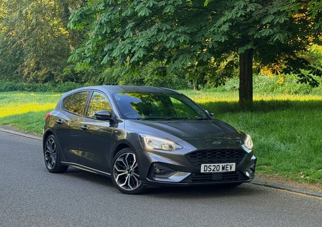 View our Ford Focus 1.0T EcoBoost ST-Line X Hatchback 5dr Petrol Auto Euro 6 (s/s) (125 ps)