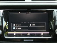 USED 2021 71 SKODA FABIA 1.0 SE 5d 60 S/S FULL SKODA SERVICE HISTORY, 1 OWNER FROM NEW, SMARTLINK FOR APPLE CARPLAY ANDROID AUTO & MIRROR LINK (GIVES YOU SAT NAV), REAR PARKING SENSORS WITH DISPLAY, DAB RADIO, BLUETOOTH PHONE & MUSIC, SPEED LIMITER, USB INPUT, MANUAL GEARBOX, DAYTIME RUNNING LIGHTS, FRONT FOG LIGHTS, 15 INCH ALLOY WHEELS, LEATHER MULTIFUNCTION STEERING WHEEL, AIR CONDITIONING, MFD TRIP COMPUTER WITH DIGITAL SPEEDOMETER, SD CARD READER, FRONT ASSIST, ELECTRIC HEATED MIRRORS, ELECTRIC WINDOWS, ISO FIX