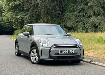 2022 MINI HATCH