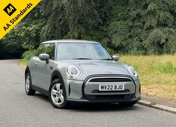 2022 MINI HATCH