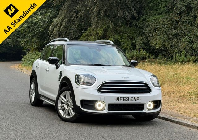 View our MINI Countryman 1.5 Cooper Exclusive SUV 5dr Petrol Manual Euro 6 (s/s) (136 ps)
