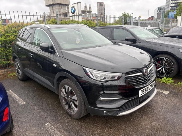 View our Vauxhall Grandland X range
