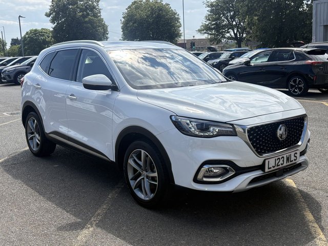 View our MG MG HS 1.5 T-GDI Exclusive SUV 5dr Petrol DCT Euro 6 (s/s) (162 ps)