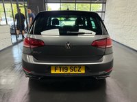 USED 2019 19 VOLKSWAGEN GOLF 2.0 TDI R-Line Hatchback 5dr Diesel DSG Euro 6 (s/s) (150 ps) 