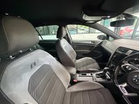 USED 2019 19 VOLKSWAGEN GOLF 2.0 TDI R-Line Hatchback 5dr Diesel DSG Euro 6 (s/s) (150 ps) 