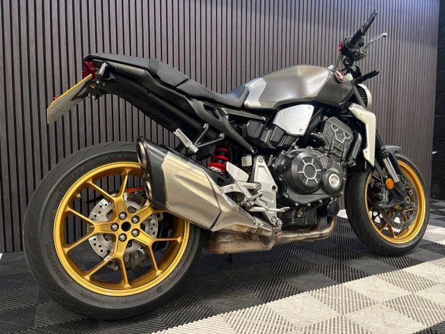 View our HONDA CB1000R