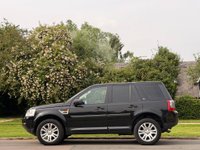 USED 2008 08 LAND ROVER FREELANDER 2 2.2 TD4 HSE Auto 4WD Euro 4 5dr FSH SATNAV SUNROOF AUTO
