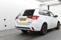 USED 2017 67 MITSUBISHI OUTLANDER 2.0h 12kWh 4h SUV 5dr Petrol Plug-in Hybrid CVT 4WD Euro 6 (s/s) (200 ps) ***FULL SERVICE HISTORY, 2 KEYS***