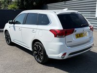 USED 2017 67 MITSUBISHI OUTLANDER 2.0h 12kWh 4h SUV 5dr Petrol Plug-in Hybrid CVT 4WD Euro 6 (s/s) (200 ps) ***FULL SERVICE HISTORY, 2 KEYS***