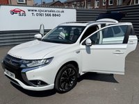 USED 2017 67 MITSUBISHI OUTLANDER 2.0h 12kWh 4h SUV 5dr Petrol Plug-in Hybrid CVT 4WD Euro 6 (s/s) (200 ps) ***FULL SERVICE HISTORY, 2 KEYS***