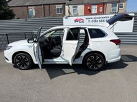 USED 2017 67 MITSUBISHI OUTLANDER 2.0h 12kWh 4h SUV 5dr Petrol Plug-in Hybrid CVT 4WD Euro 6 (s/s) (200 ps) ***FULL SERVICE HISTORY, 2 KEYS***