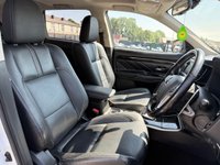 USED 2017 67 MITSUBISHI OUTLANDER 2.0h 12kWh 4h SUV 5dr Petrol Plug-in Hybrid CVT 4WD Euro 6 (s/s) (200 ps) ***FULL SERVICE HISTORY, 2 KEYS***