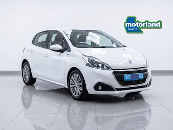 2018 PEUGEOT 208 1.2 PureTech Signature Hatchback 5dr Petrol Manual Euro 6 (s/s) (82 ps) &pound;6999.00
