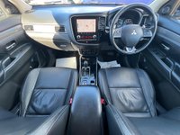 USED 2020 70 MITSUBISHI OUTLANDER 2.0 MIVEC Exceed CVT 4WD Euro 6 (s/s) 5dr Nav+Leather+360Cam+Auto+7seats