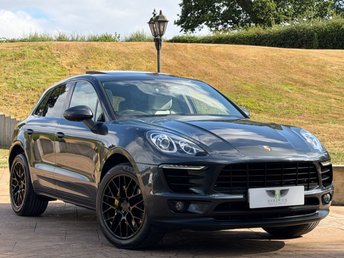 2017 PORSCHE MACAN