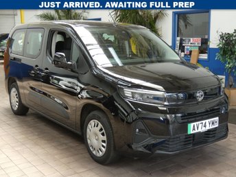 View our VAUXHALL Combo Life Electric