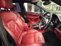 USED 2017 17 PORSCHE MACAN 3.0 V6 S SUV 5dr Petrol PDK 4WD Euro 6 (s/s) (340 ps) 