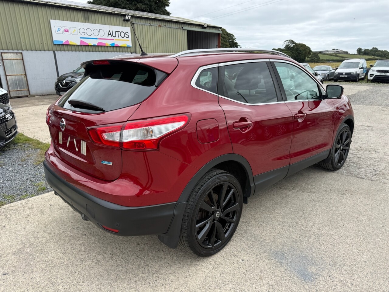 2015 NISSAN QASHQAI 1.5 dCi Tekna SUV 5dr Diesel Manual 2WD Euro 6 (s/s) (110 ps) - vehicle photo 6 for sale on PureCar