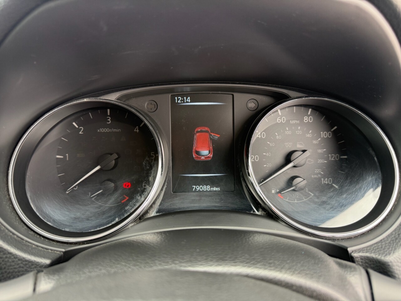 2015 NISSAN QASHQAI 1.5 dCi Tekna SUV 5dr Diesel Manual 2WD Euro 6 (s/s) (110 ps) - vehicle photo 10 for sale on PureCar